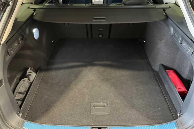 Used Volkswagen Passat 2025 for sale - 76956631: Photo 25