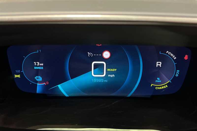 Used Peugeot 208 2022 for sale - 76929825: Photo 20