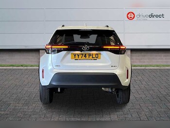 Used Toyota Yaris Cross 2024 for sale - 77801687: Photo