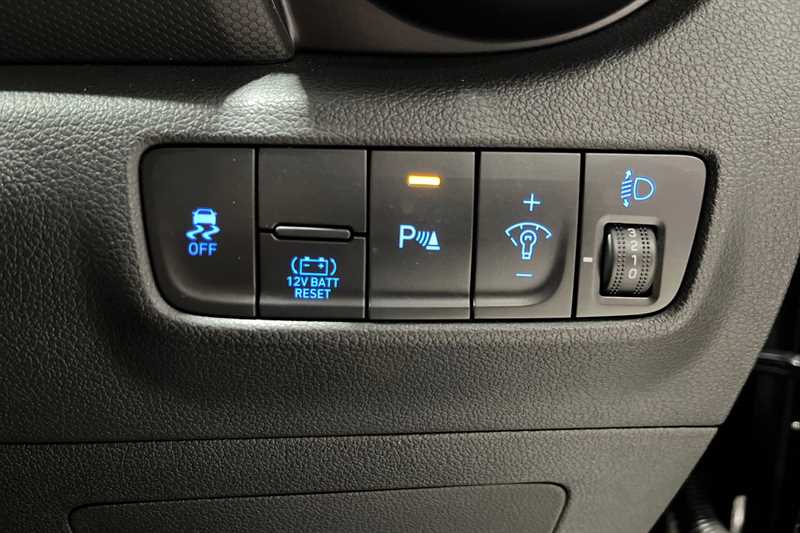 Used Hyundai KONA 2022 for sale - 76610010: Photo 26