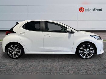 Used Toyota Yaris 2023 for sale - 77362608: Photo