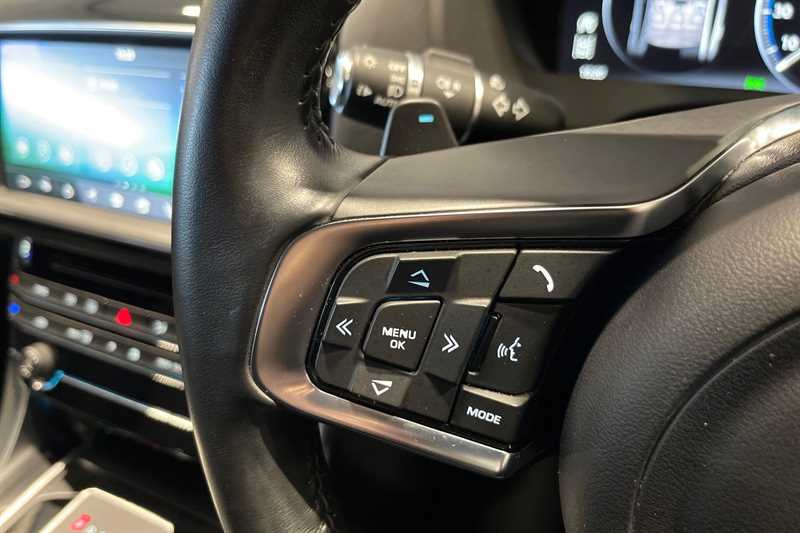 Used Jaguar XE 2018 for sale - 76443793: Photo 21