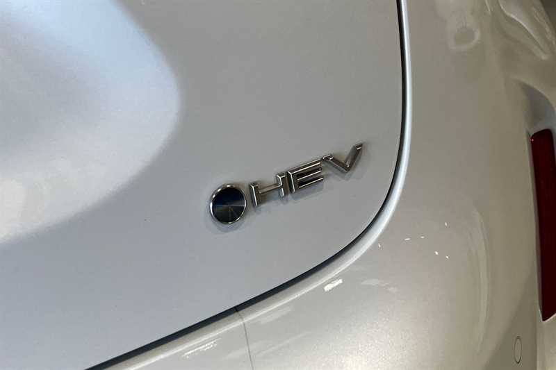 Used Toyota Yaris Cross 2024 for sale - 77930316: Photo 30