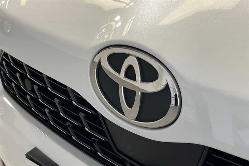 Used Toyota Yaris Cross 2024 for sale - 77930316: Photo 49