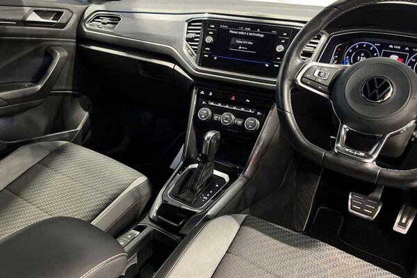 Used Volkswagen T-Roc 2021 for sale - 76044605: Photo 14