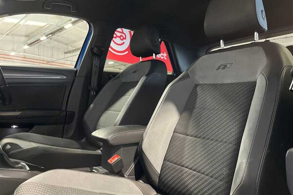 Used Volkswagen T-Roc 2021 for sale - 76044605: Photo 23