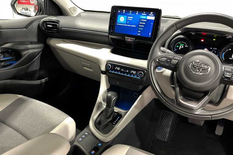 Used Toyota Yaris 2023 for sale - 77335607: Photo 14