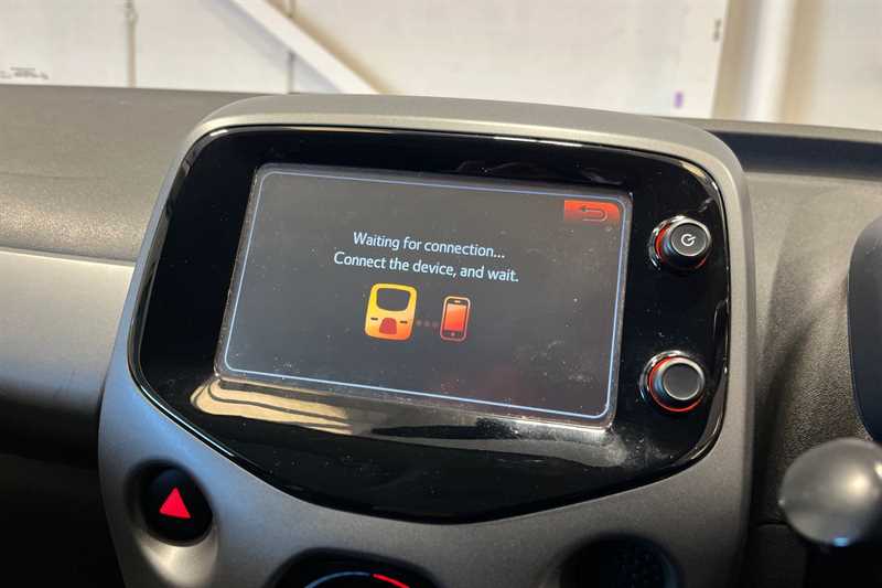 Used Toyota AYGO 2018 for sale - 77943972: Photo 18