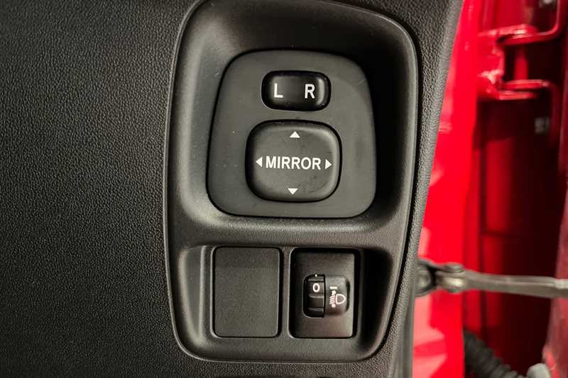 Used Toyota AYGO 2018 for sale - 77943972: Photo 26