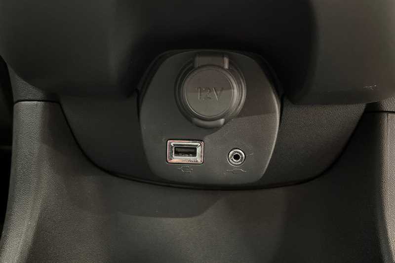 Used Toyota AYGO 2018 for sale - 77943972: Photo 39