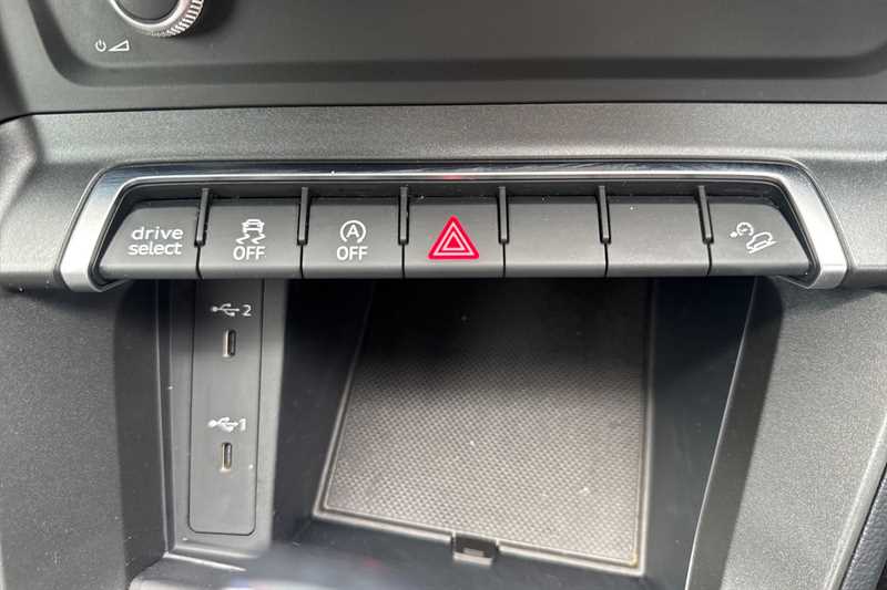 Used Audi Q3 2021 for sale - 76930849: Photo 39