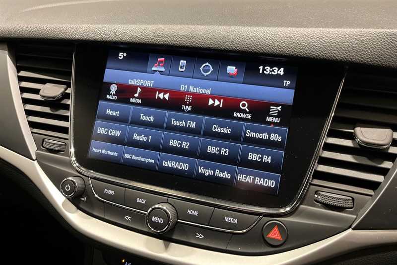 Used Vauxhall Astra 2018 for sale - 77828025: Photo 17