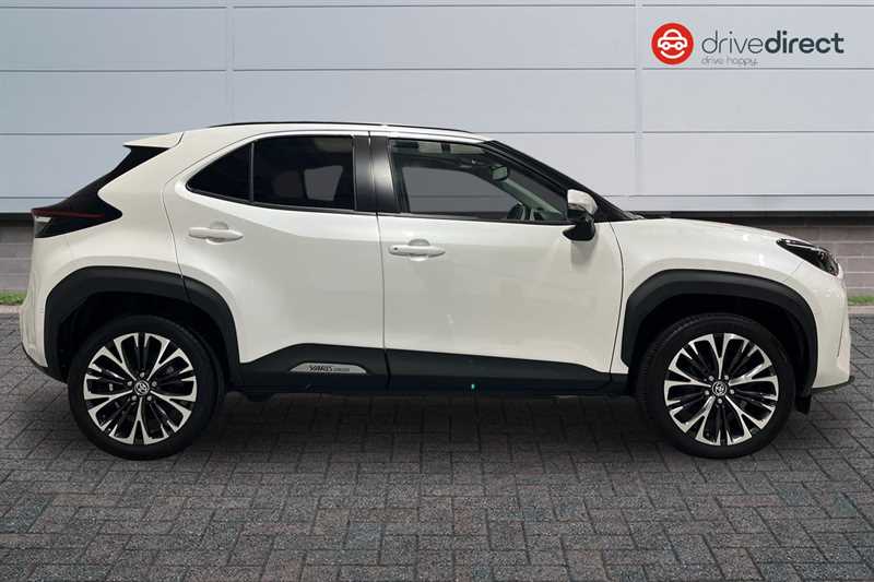 Used Toyota Yaris Cross 2024 for sale - 78130409: Photo 2