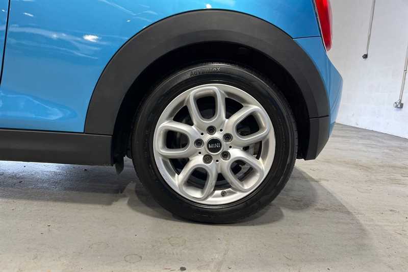 Used MINI Hatch 2017 for sale - 76448993: Photo 11