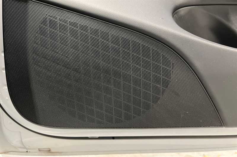 Used Tesla Model 3 2020 for sale - 77430609: Photo 27