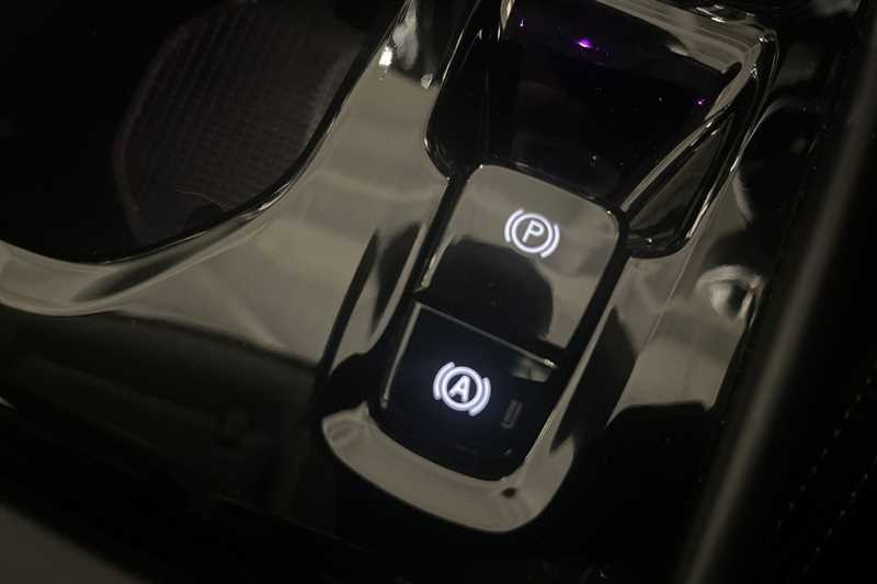 Used Volvo XC40 2020 for sale - 77415856: Photo 42