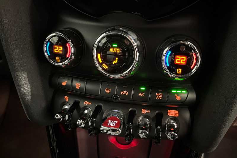 Used MINI Hatch 2019 for sale - 77335468: Photo 15