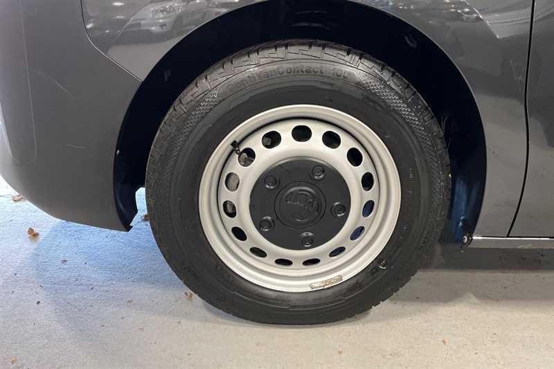 Used Vauxhall Vivaro Life 2024 for sale - 76732827: Photo 12