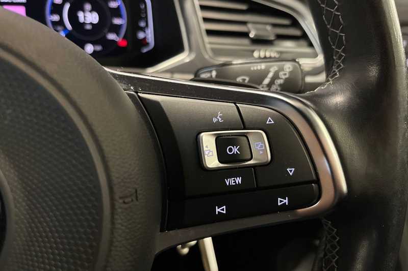 Used Volkswagen T-Roc 2021 for sale - 76733977: Photo 22