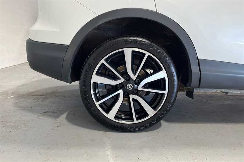 Used Nissan Qashqai 2015 for sale - 77317353: Photo 10