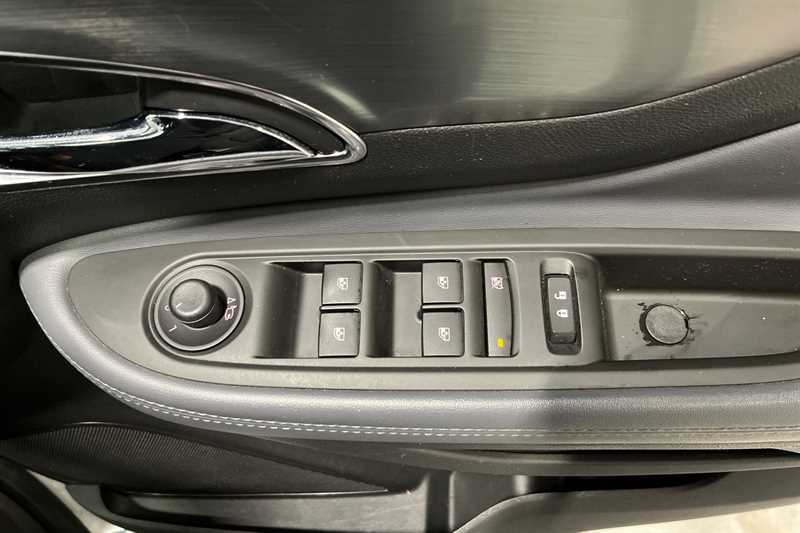 Used Vauxhall Mokka 2016 for sale - 76489517: Photo 16