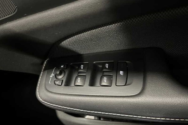 Used Volvo V60 2021 for sale - 75117366: Photo 16
