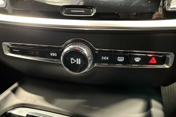 Used Volvo V60 2021 for sale - 75117366: Photo 40