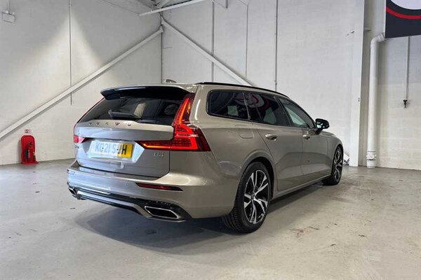 Used Volvo V60 2021 for sale - 75117366: Photo 46