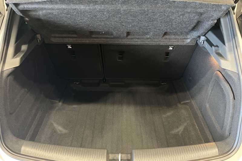 Used Vauxhall Astra 2021 for sale - 76956861: Photo 25