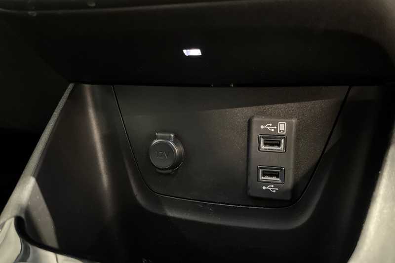 Used Vauxhall Crossland 2023 for sale - 77363088: Photo 40