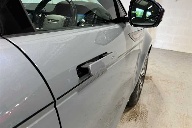 Used Land Rover Range Rover Evoque 2019 for sale - 75968333: Photo 33