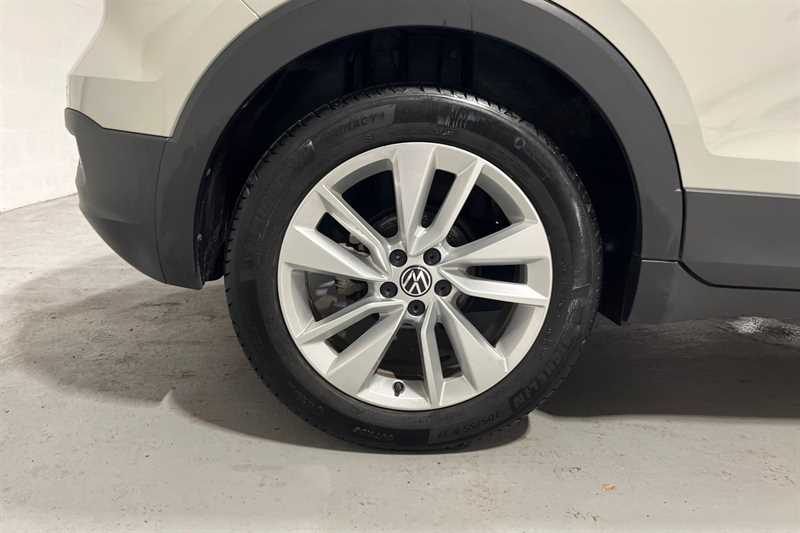 Used Volkswagen T-Cross 2021 for sale - 77801059: Photo 10