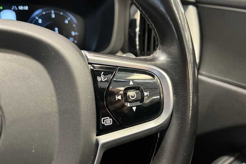 Used Volvo XC60 2021 for sale - 76462564: Photo 22