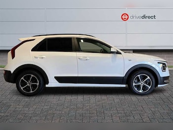 Used Kia Niro 2023 for sale - 78652095: Photo