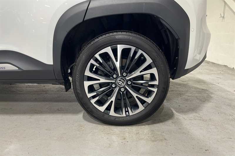 Used Toyota Yaris Cross 2024 for sale - 78217032: Photo 11