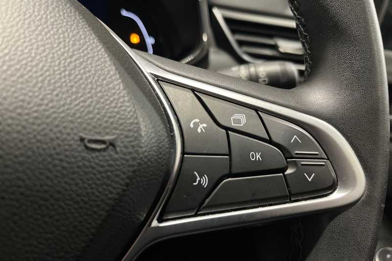 Used Renault Clio 2023 for sale - 77929595: Photo 22