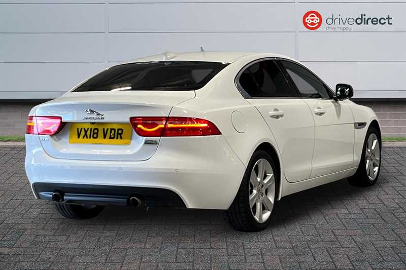 Used Jaguar XE 2018 for sale - 76462959: Photo 3
