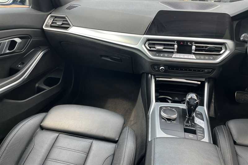 Used BMW 3 Series 2021 for sale - 76858389: Photo 14