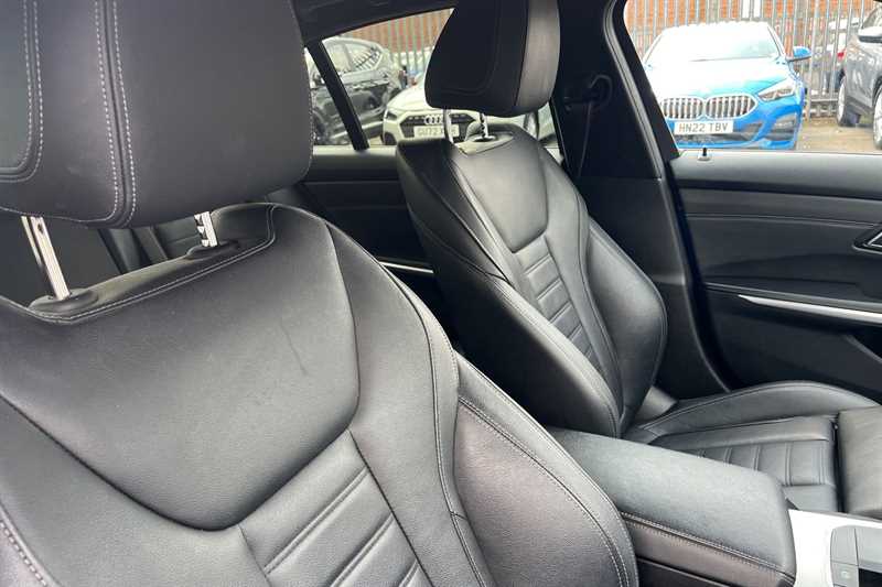 Used BMW 3 Series 2021 for sale - 76463513: Photo 23