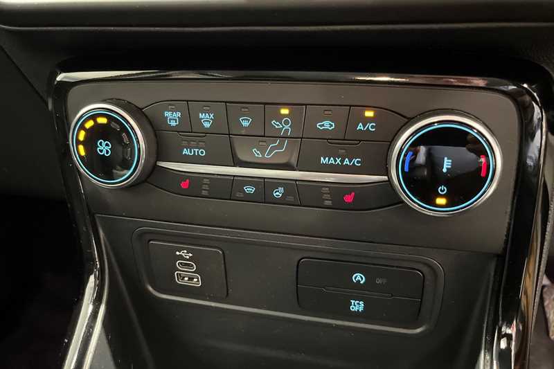 Used Ford Ecosport for sale - 76463813: Photo 15