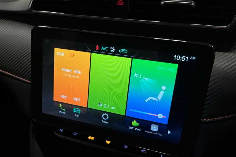 Used Renault Clio 2025 for sale - 77800923: Photo 38