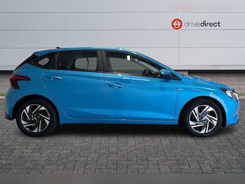 Used Hyundai i20 2023 for sale - 78651741: Photo