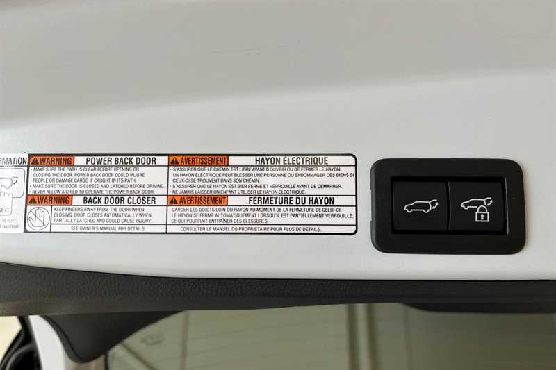 Used Toyota Yaris Cross 2024 for sale - 78188630: Photo 42