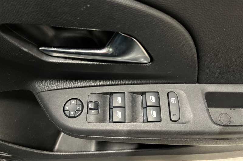 Used Vauxhall Corsa 2022 for sale - 76943582: Photo 16