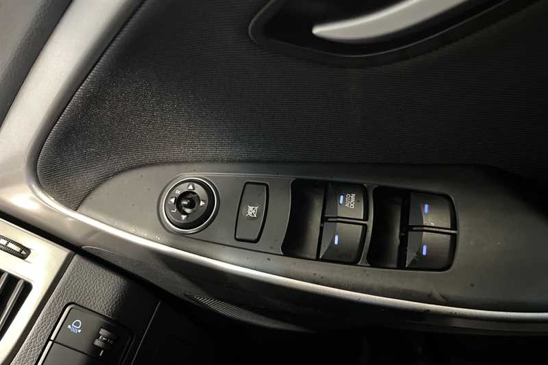 Used Hyundai i30 2015 for sale - 77914529: Photo 16