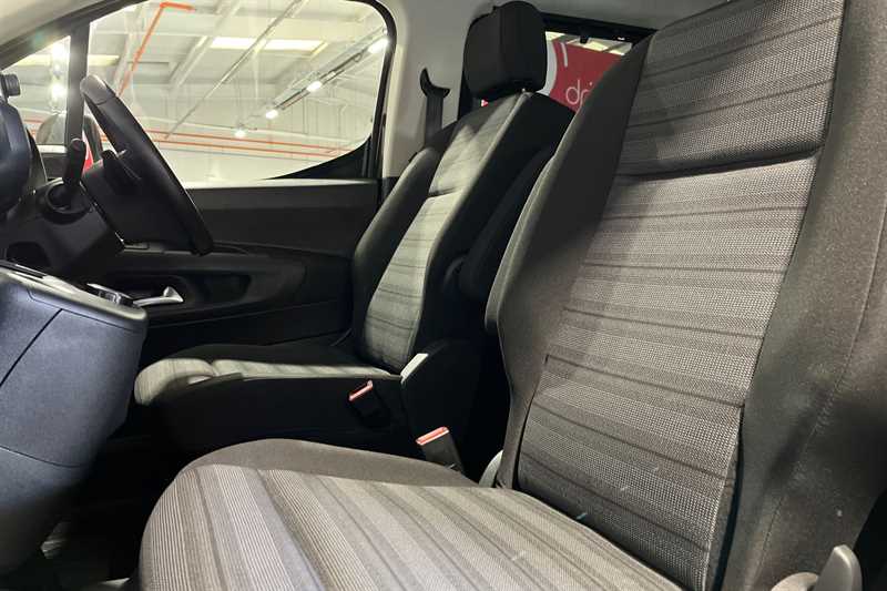 Used Vauxhall Combo Life 2020 for sale - 77317580: Photo 23