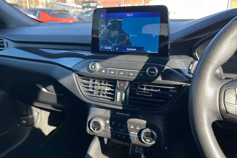 Used Ford Focus 2021 for sale - 76956316: Photo 15