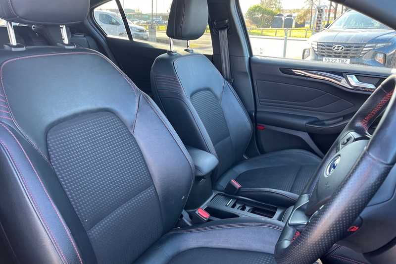 Used Ford Focus 2021 for sale - 76956316: Photo 23