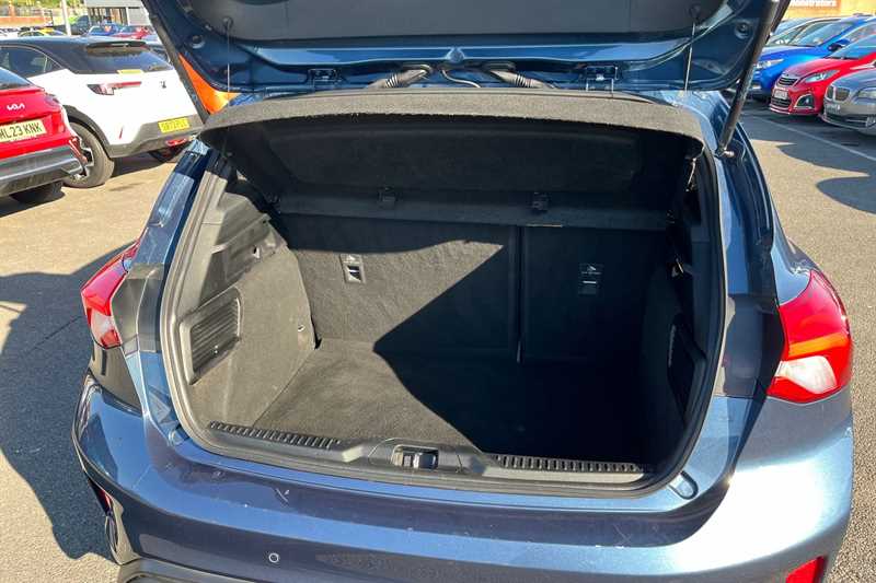 Used Ford Focus 2021 for sale - 76956316: Photo 25