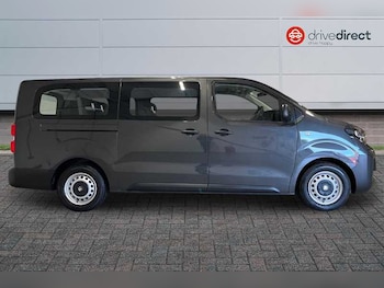 Used Vauxhall Vivaro Life 2024 for sale - 76442731: Photo